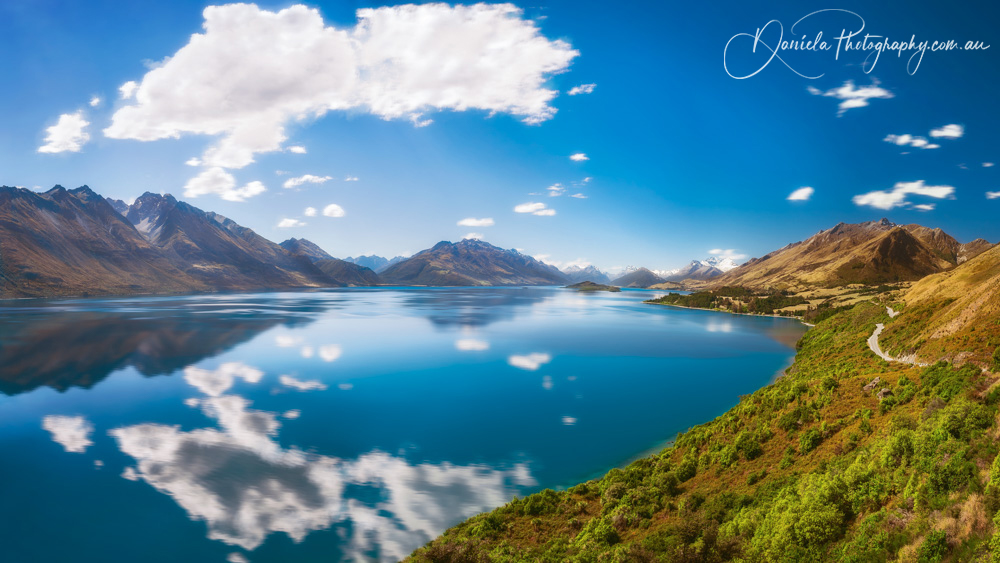 Breathtaking View from a famous scenic Lookout at Lake Wakatipu